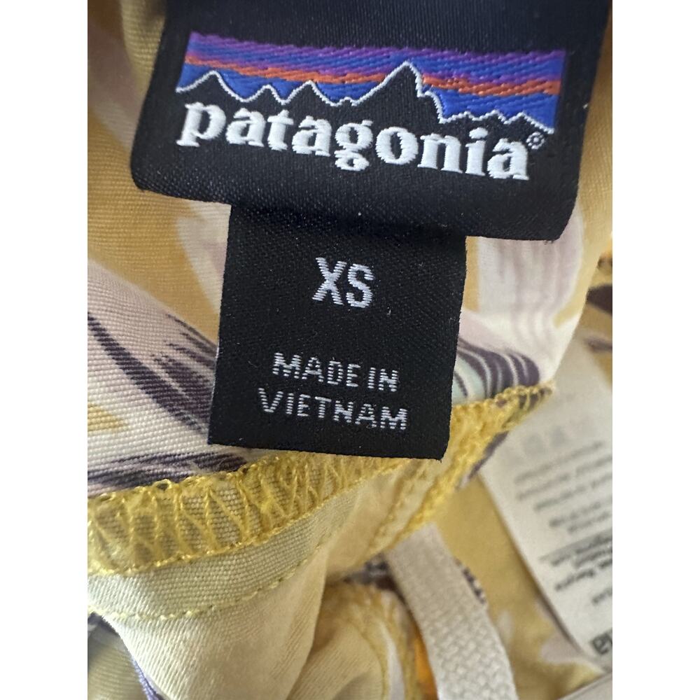 Patagonia Women's 4" Baggies Shorts Boardshort Floral Yellow Women's Size XS - Picture 5 of 12
